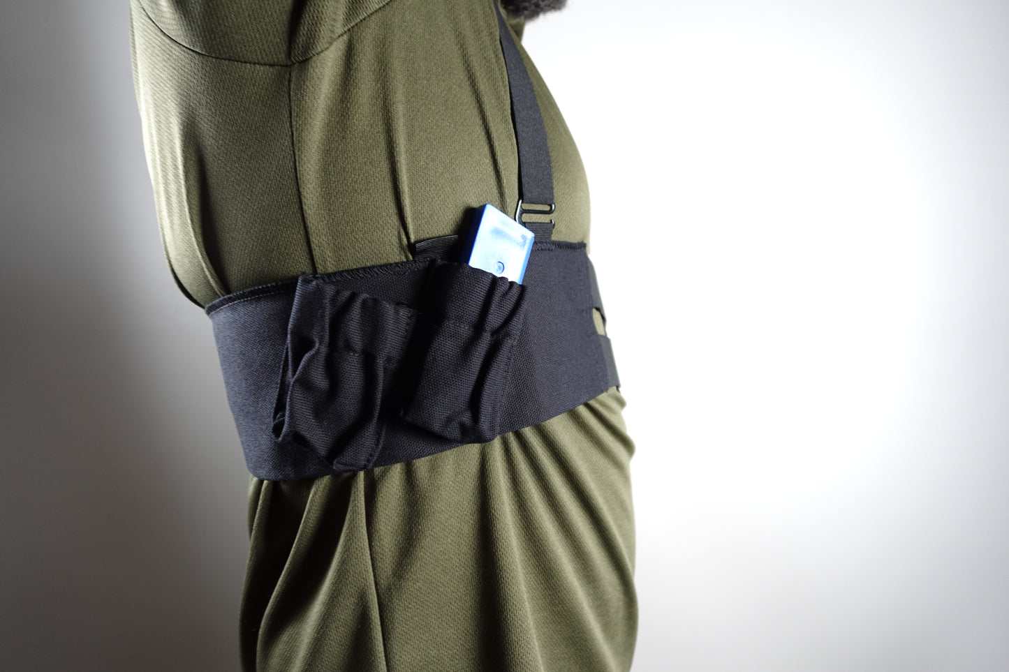 Luminator 2 Strap w/ Magazine Pouches