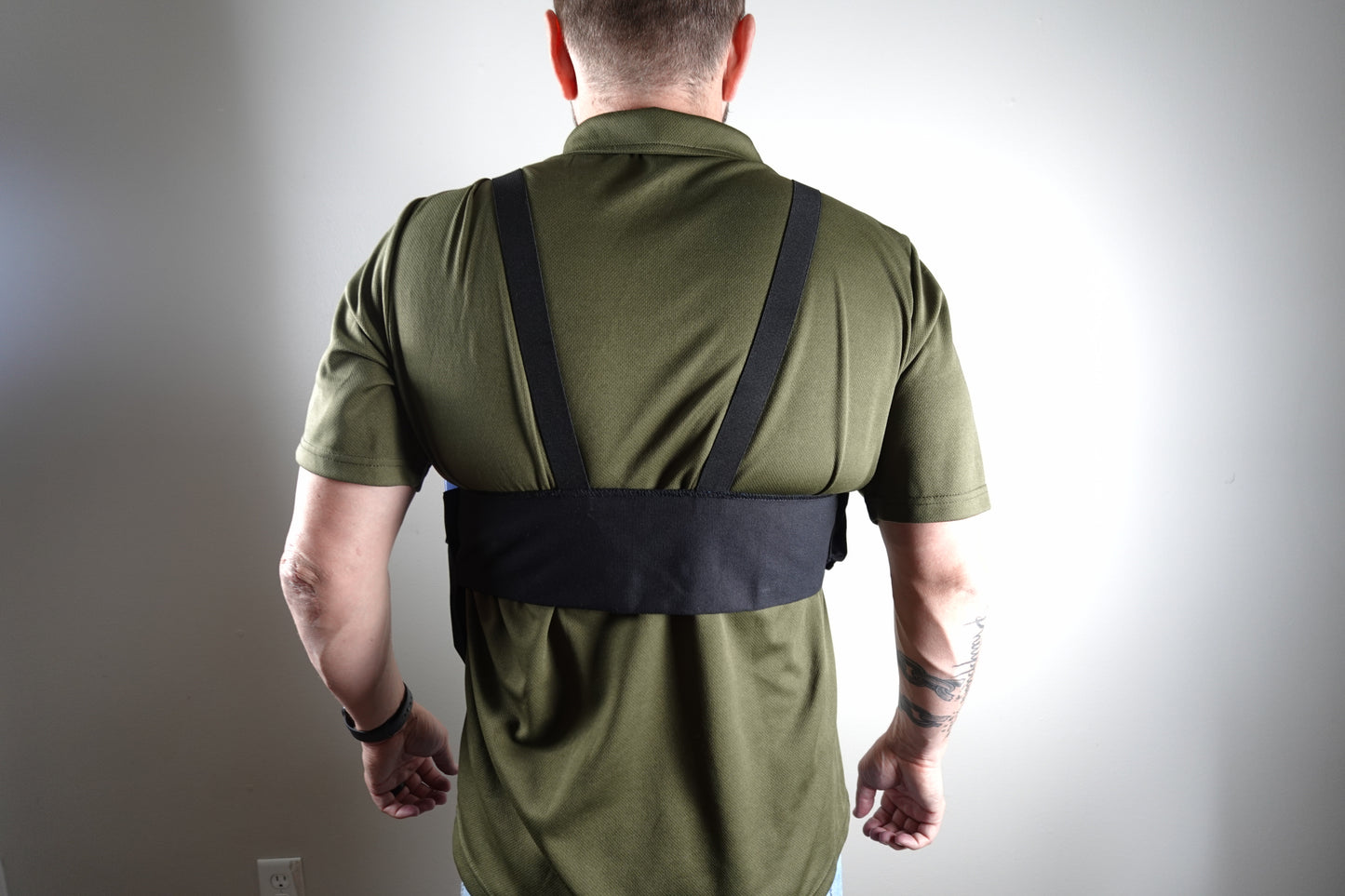 Luminator 2 Strap w/ Magazine Pouches